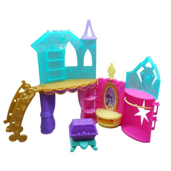 My Little Pony Crystal Princess Palace 2013 Playset Incomplete MLP - Picture 1 of 9